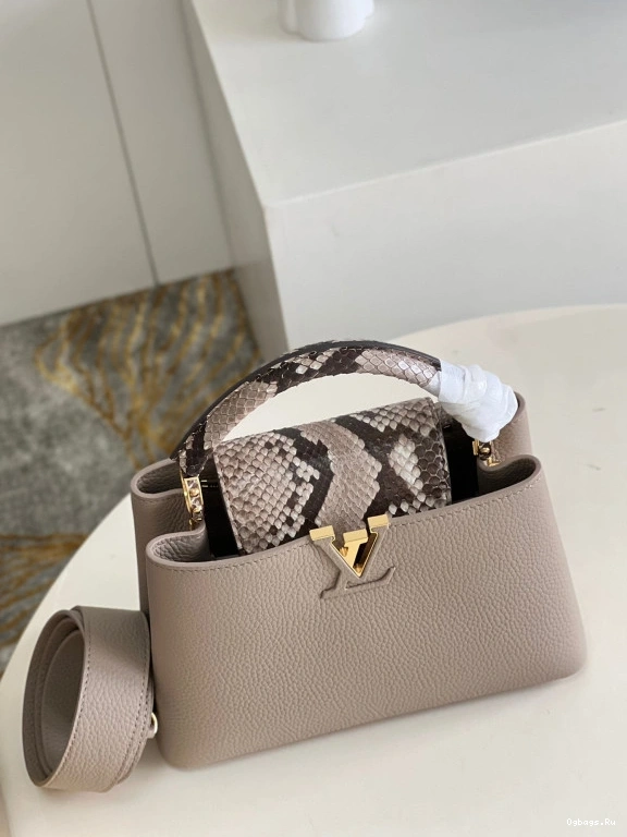 VUITTON BB CAPUCINES LOUIS 0517